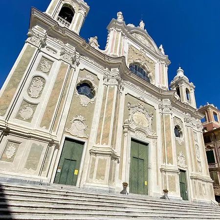 Appartamento Hostdomus - Garden Finale Ligure